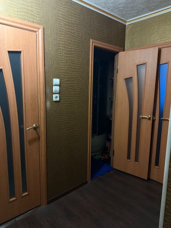 Продам 3-х ком квартиру - фото 1