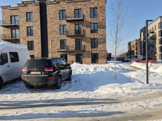 Однокімнатна квартира в зданому будинку! Крихівці