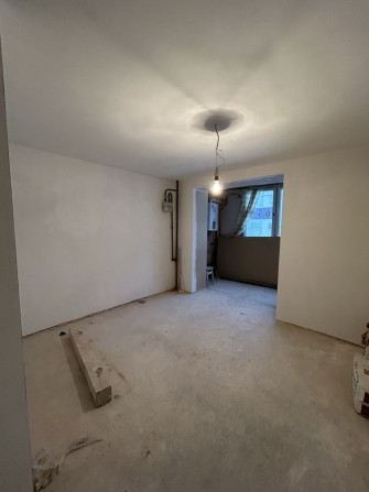 Продаю 2 кімнатну квартиру - фото 1