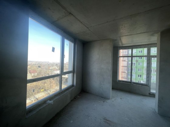 Здана З-х кімнатна квартира з гарним краєвидом, район міського озера Крихівці