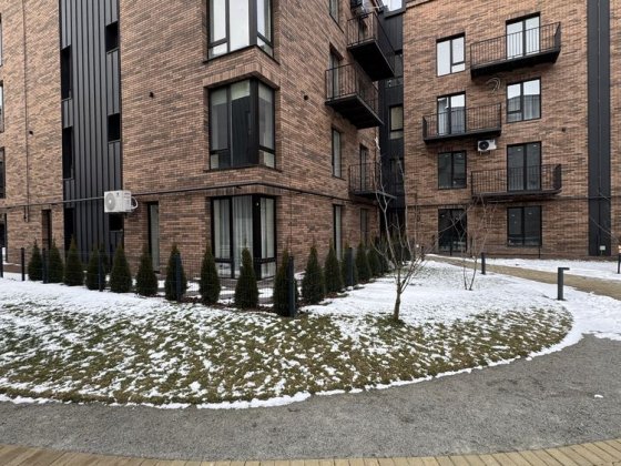 Велика 1-кімнатна квартира  на 2 поверсі, 49.7 м.кв. Крихівці