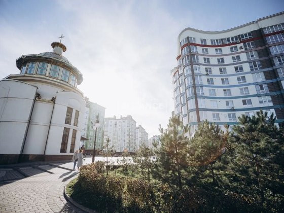 Квартира в ЖК Калинова Слобода 2_Поруч Озеро-ЛИПКИ-МІЛЕНІУМ. Крихівці