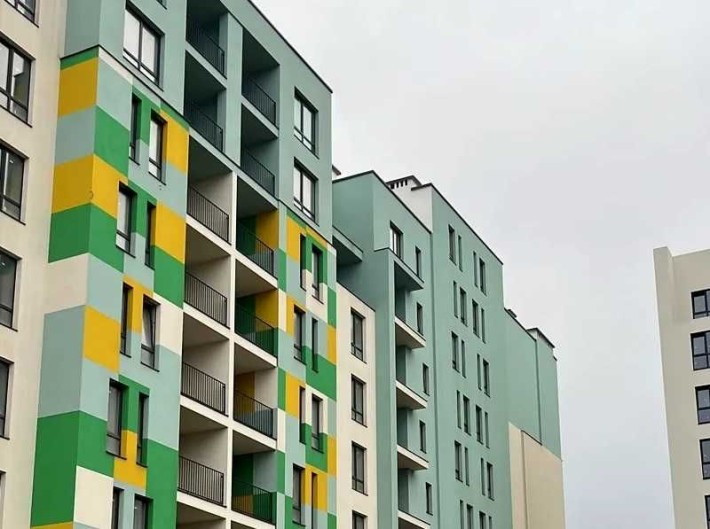 Продаж збудованої 2к квартири біля ТЦ Велес - фото 1