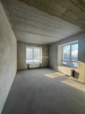 Продам готову 3к квартиру з проведеними чорновими робот в ЖК Козацький - фото 1