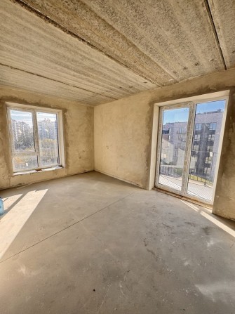 2-кімнатна квартира з великою терасою у новому житловому комплексі - фото 1