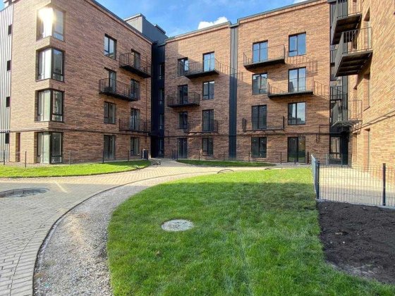 ЗДАНА 2 кім. квартира в ЖК "Долішній", поруч Міського Озера Крихівці