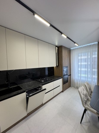 Продаж 3-кімнатної квартири в ЖК MILLENIUM озеро - фото 1