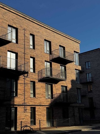 Продам 2 кім.кв. в ЖК Долішній. Зданий будинок - фото 1