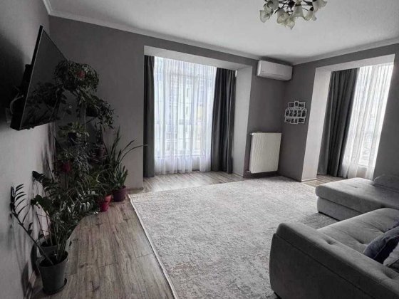 2 кімнатна квартира з ремонтом район Каскад Подлужье