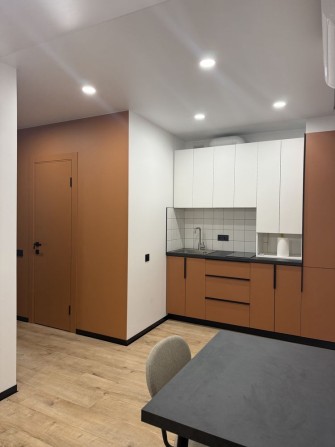 Квартира-студія з дизайнерським ремонтом|ЖК Аура Парк|БЕЗ КОМІСІЇ - фото 1