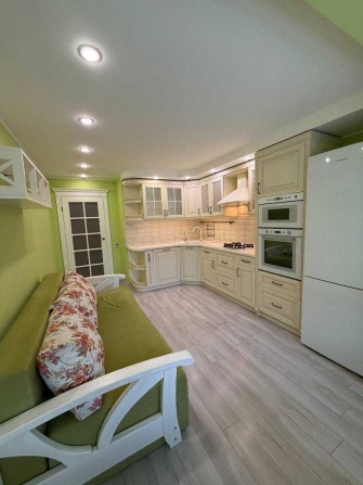 Продаж однокімнатної просторої квартири 47 м. з ремонтом.ЖК Евромісто - фото 1