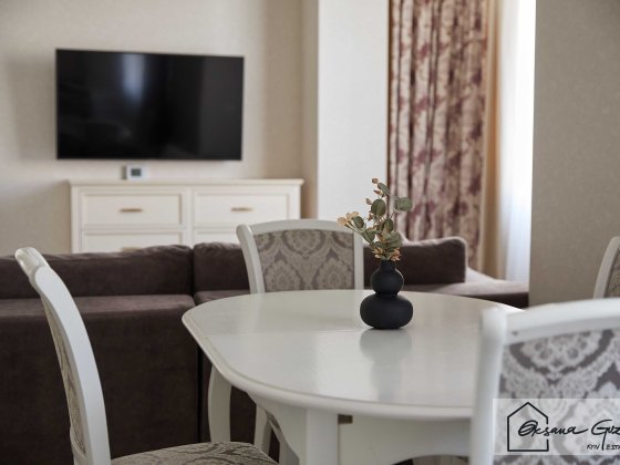 Продаж 3к. квартири 2-й пов. ЖК Family газ плита+котел, інвертор+акум. Гатное