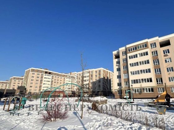 БЕЗ КОМІСІЇ Продаж 4 квартири бул. Приозерний 6а ЖК Озерний гай Гатне Гатне