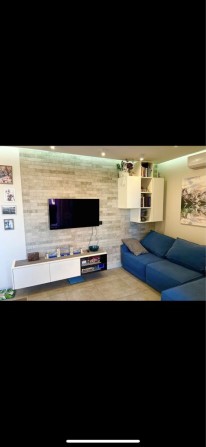 3 кімнатна квартира з ремонтом на великою кухнею студіє - фото 1