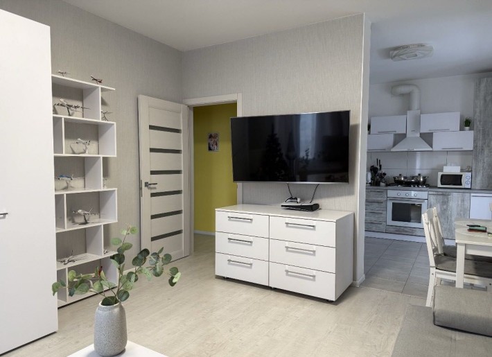 Продається 2 кімнатна квартира з ремонтом 61 м² у ЖК Сакура - фото 1