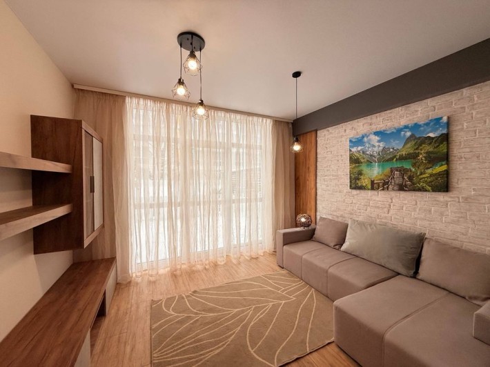 Квартира з власним подвірʼям! Площа 32м2 + 16 Ціна 52500$ - фото 1