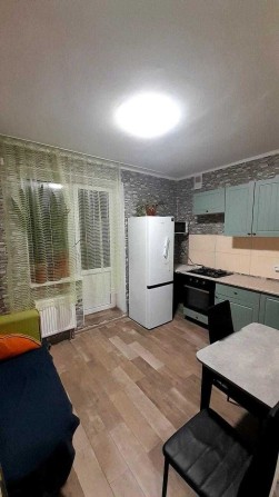 Продам 1 кімнатну квартиру ЖК Покровський Двір Чабани Київ Теремки - фото 1