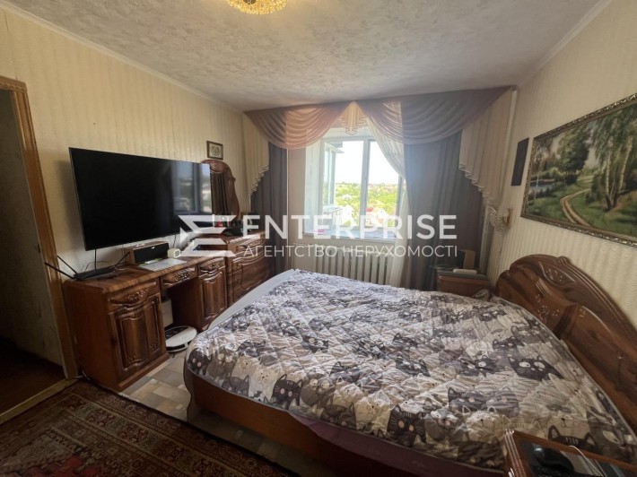 Гореничі Продаж 2-кімнатна 55 кв.м. 15 хвилин до метро Житомирська - фото 1