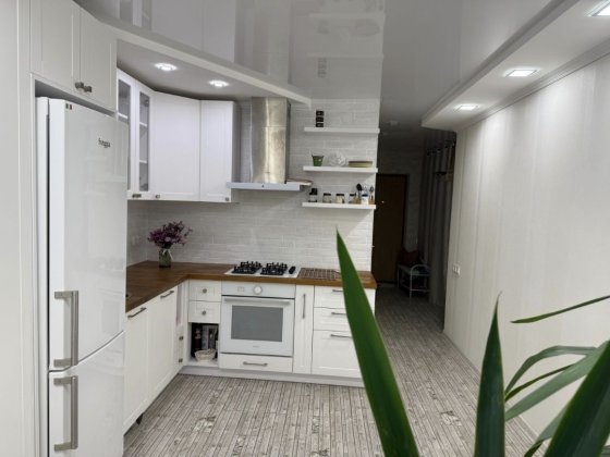 Є 3 РОКИ,  Продаж просторої 1 кім квартири в ЖК Святопетрівський 46 м2 Святопетрівське