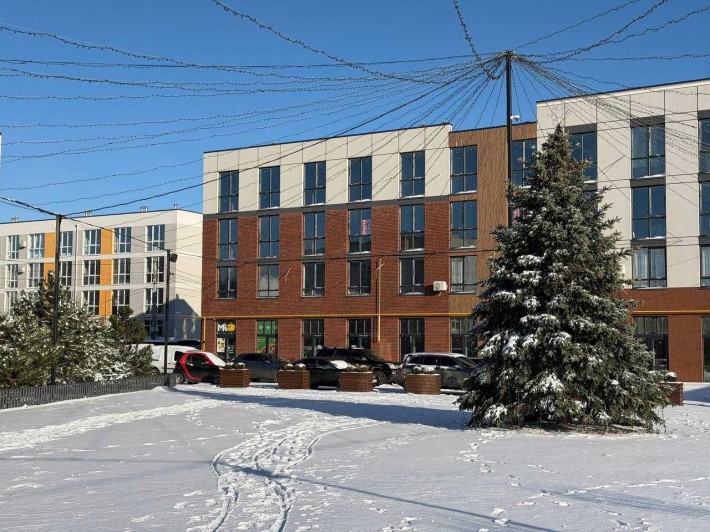 Продаж 1К квартира з ДВОРІКОМ (31м2 + 38м2) ГАЗ \ червона цегла - фото 1