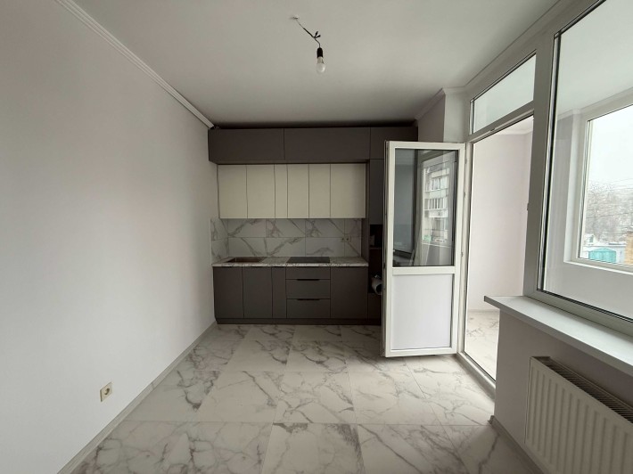 Продаж 1 кім. квартири з ремонтом в ЖК ЦЕНТР в центрі міста Яготин - фото 1