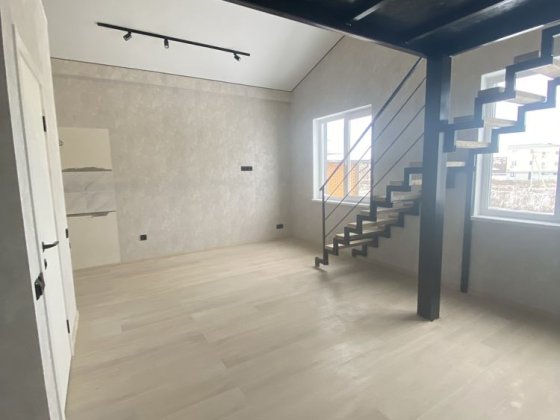 Продаж квартири з ремонтом! Гнатовка