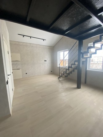 Продаж квартири з ремонтом! - фото 1