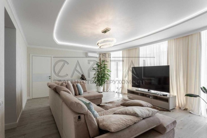 Продаж квартири, 3х кім. 110 м2, "ЖК Чайки", Метро Житомирська. - фото 1