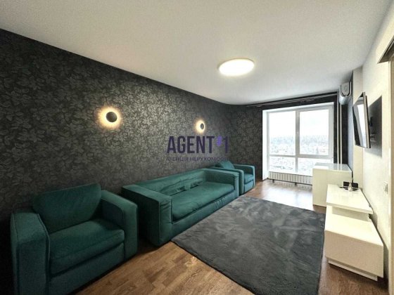 Продаж якісної 3-кімн. квартири ЖК Чайка, 86 кв.м. Чайки