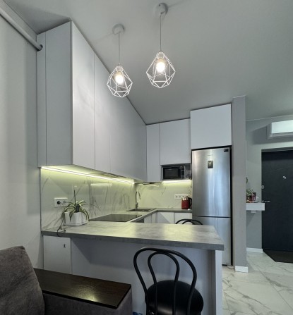 Продаж затишної 1-кім. квартири в. Наварійська - фото 1