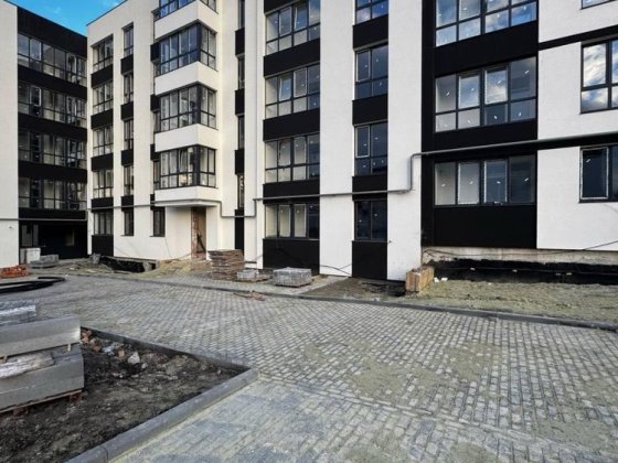 Продаж двокімнатної квартири у збудованому будинку Солонка