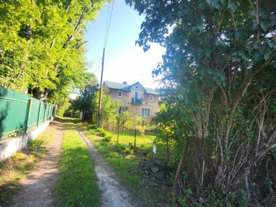 квартира під ремонт в Брюховичах Брюховичи