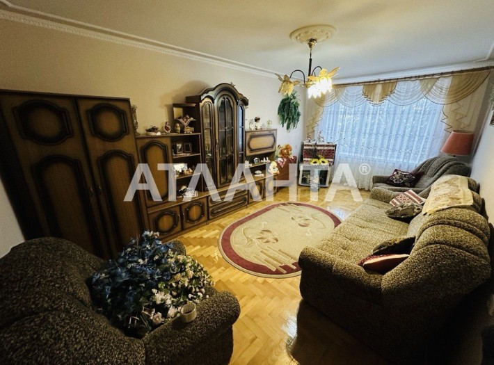 Продається трикімнатна квартира у місті Самбір на вулиці Шухевича - фото 1