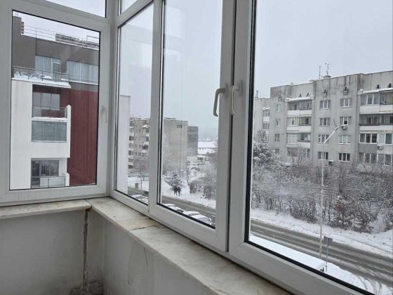 Продаж 2-кім.кв.м.Винники вул.Івасюка з РЕМОНТОМ Винники