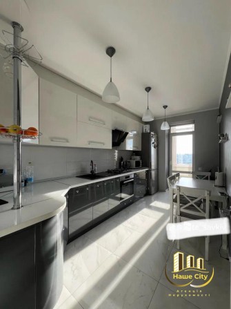 Продаж / Квартира / Богдана Хмельницького, Зубра - фото 1