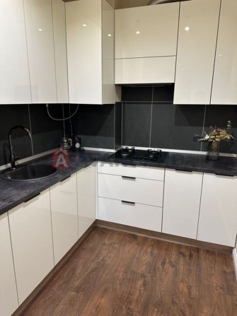 Продаж квартири в ЖК “Continent “ - фото 1