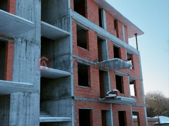 Продається простора 3-кімнатна квартира площею 114 м Винники