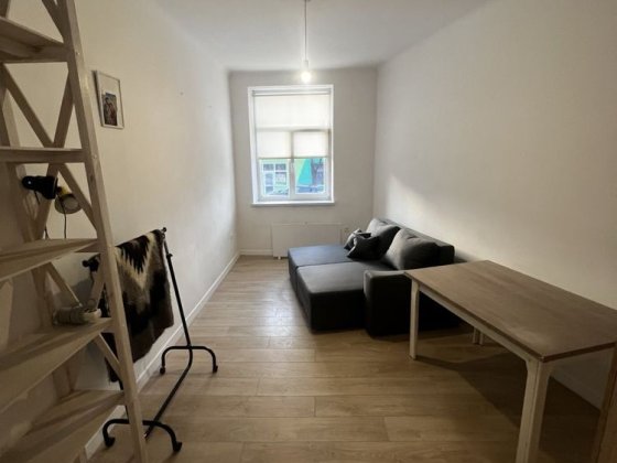 Продаж 1 кім квартири  ,вулиця Кульпарківська Скнилов