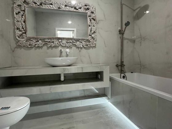 НОВАЯ, СОВРЕМЕННАЯ   2-комн. квартира в КАДОРР  на ул. Сахарова Крижанівка