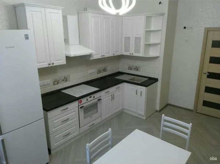 ЛУЧШАЯ ЦЕНА! Квартира с РЕМОНТОМ и МЕБЕЛЬЮ в Кадор на ул. Сахарова - фото 1