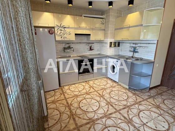 Продам 1-комнатную квартиру с Ремонтом Лоджия ЖК Радужный Лиманка