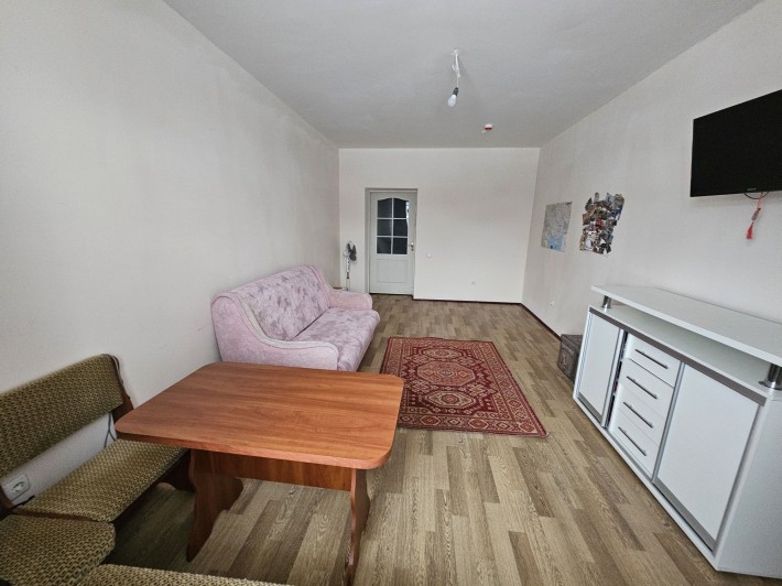 Продам однокомнатную квартиру в пригороде Черноморска - фото 1