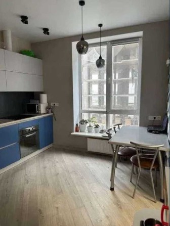 Продам 1 к Срочно! С ремонтом в ЖК Парк Фонтанов Рядом море - фото 1