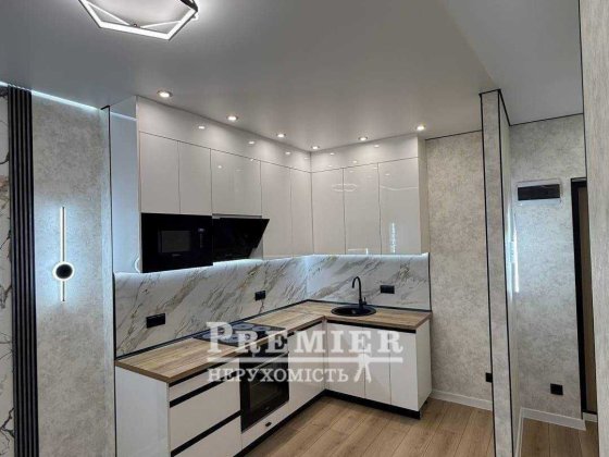 2 комнатная квартира с Ремонтом ЖК Акварель 8 на Таирова Лиманка