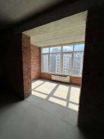 2к квартира 62 м2 в Кирпичном доме у моря - фото 1