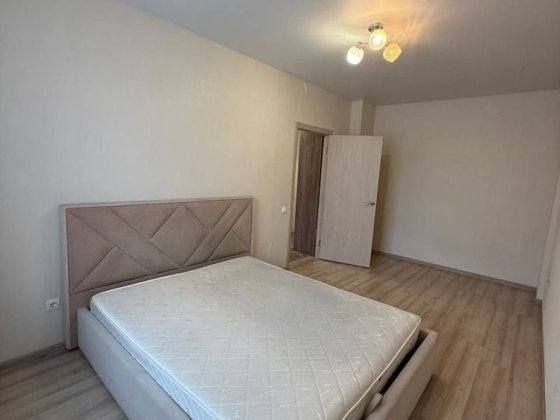 Продам 1 кімнатну квартиру Авангард