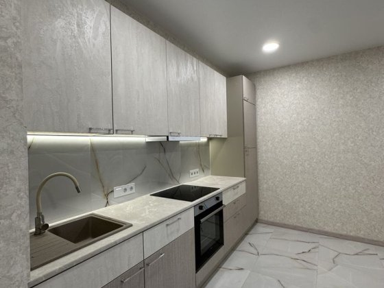 Продам по лучшей цена 2- х ком с ремонтом в ЖК 54 Жемчужина Кадор Лески (Одесская обл.)