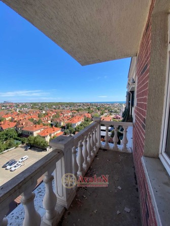 Срочно продам 2-х ком квартиру 80 кв.м с видом на море"ЖК Зеленый Мыс" - фото 1