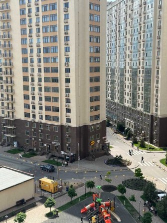 Лучшая Планировка! Квартира с ВИДОМ на МОРЕ! в Кадор на ул. Сахарова - фото 1