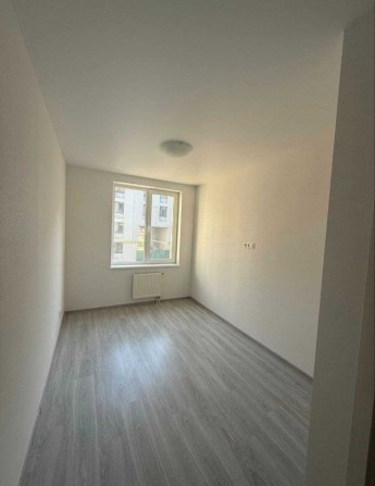 Продается 1-комнатная квартира с ремонтом в сданном  ЖК Кекс 7 км - фото 1